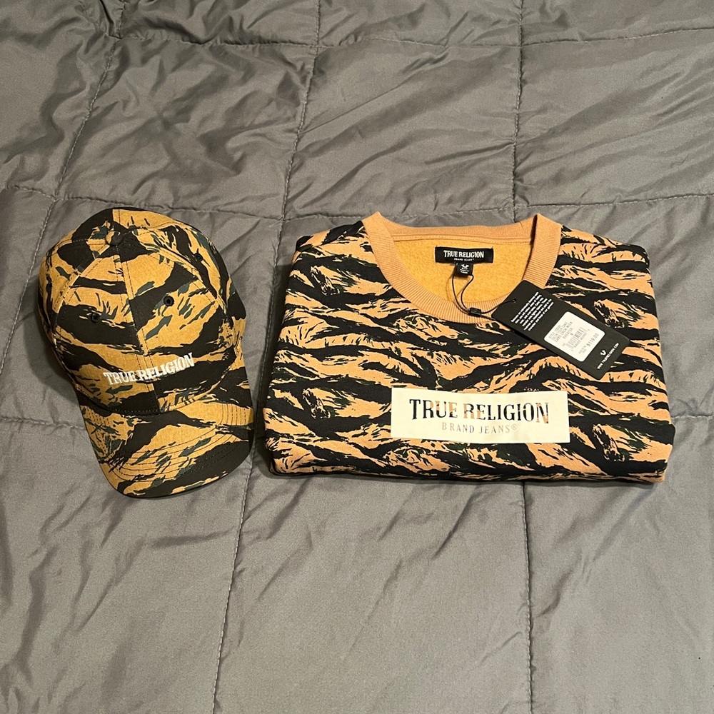 True Religion Hat & Sweater Set - Small